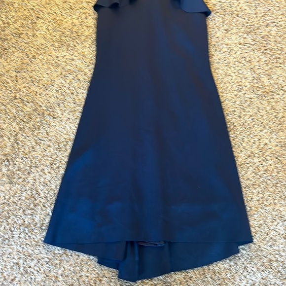 Jessica Howard Ruffled V Neck Navy 
Scuba Gown Size 4P - Picture 6 of 14